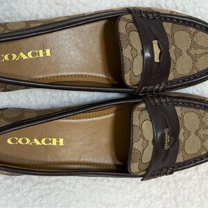 Coach Women's Brown Loafers